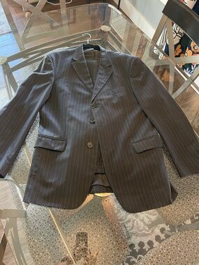 Charcoal Gray Pinstripe 3 button 100% wool men’s 2pc suit
